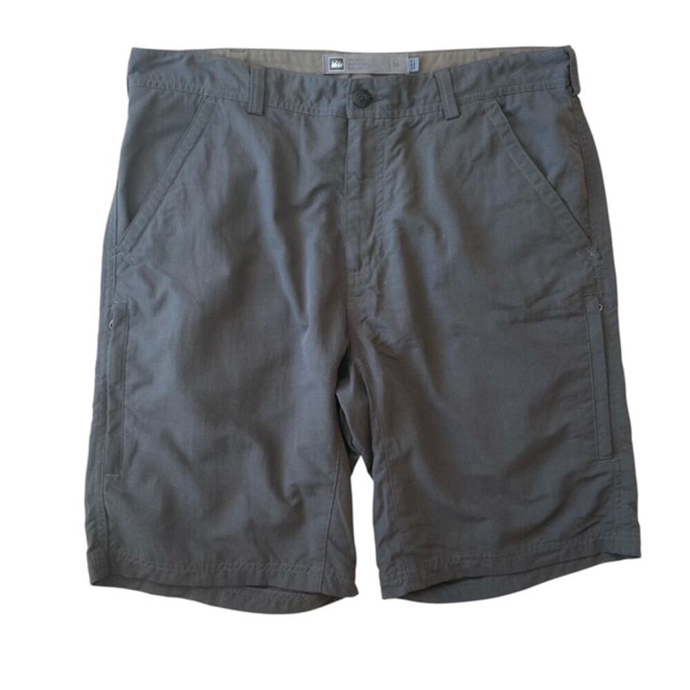 REI UPF 50+ Gray Hiking Outdoor Shorts - Size 36